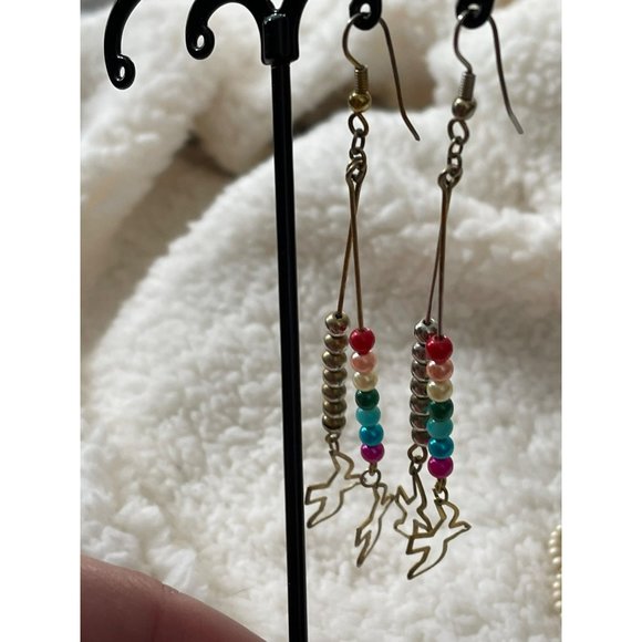 Vintage Silver Tone Beaded Dangle Bird Earrings & Semi Hoop Cream Bead Earrings - Picture 4 of 10